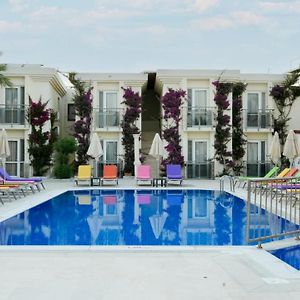 Zuzuu Beach Hotel
